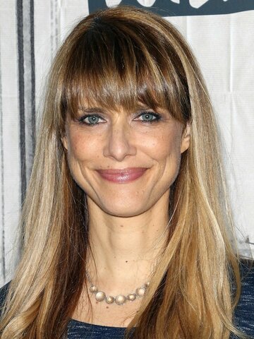 Lynn Shelton Headshot