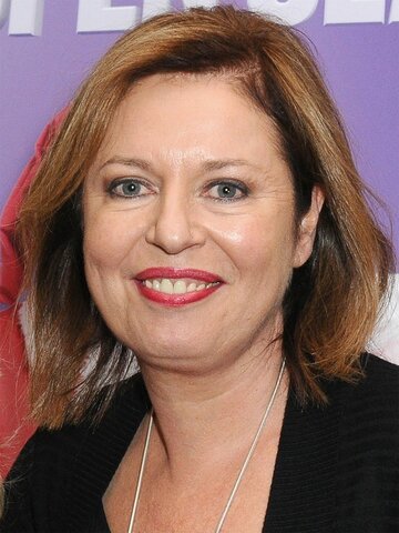 Gina Riley Headshot