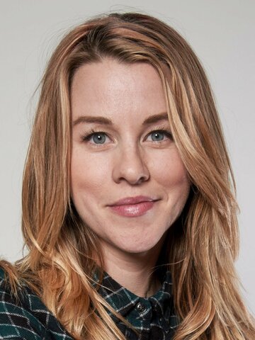 Kim Shaw Headshot