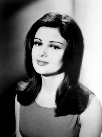 Pamela Tiffin Headshot
