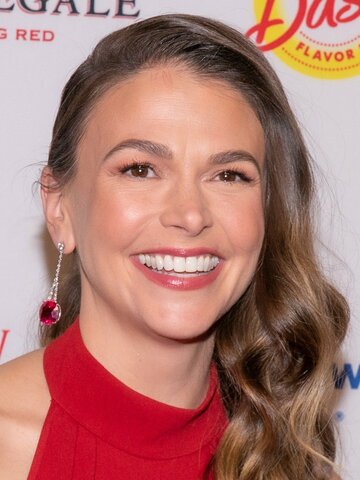 Sutton Foster Headshot