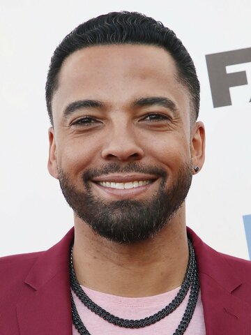 Christian Keyes Headshot
