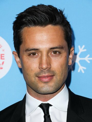 Stephen Colletti Headshot