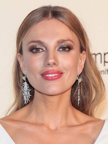 Bar Paly Headshot