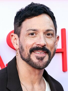 Steve Kazee