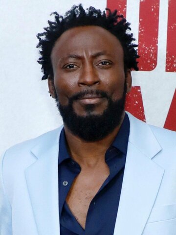 Babs Olusanmokun Headshot
