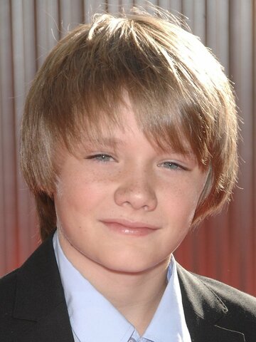 Dakota Goyo Headshot