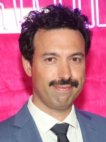 Alex Karpovsky Headshot