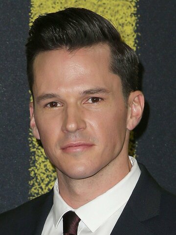 Mark Hapka Headshot