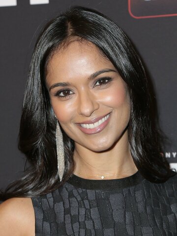 Dilshad Vadsaria Headshot