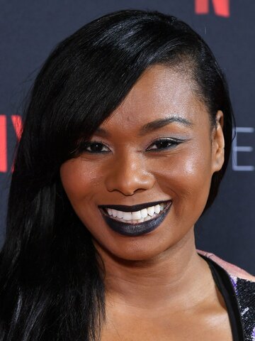 Chyna Layne Headshot