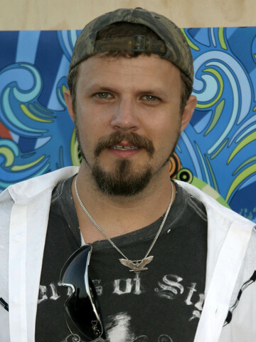 Jamey Johnson Headshot