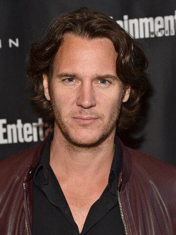 Sebastien Roberts Headshot