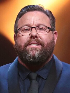 Shane Jacobson