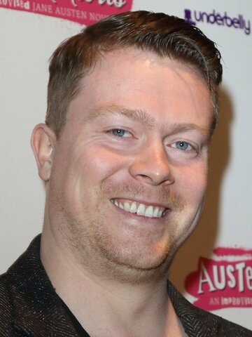 Daniel Rigby Headshot