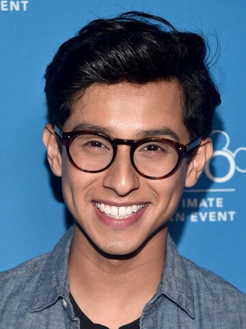 Frankie Rodriguez Headshot