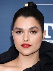 Eve Harlow