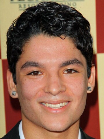 Bobby Soto Headshot