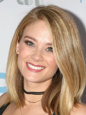 Kim Matula Headshot
