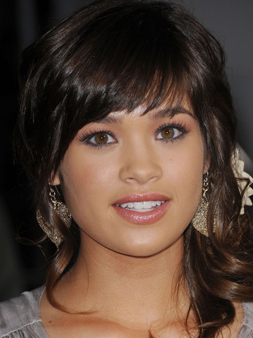 Nicole Gale Anderson Headshot