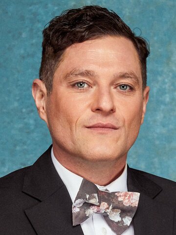 Mathew Horne Headshot