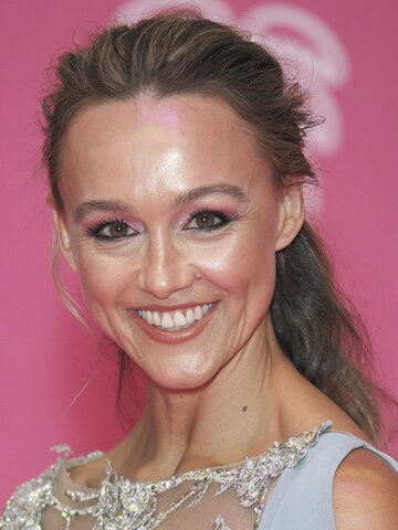 Sharni Vinson Headshot