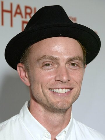 Wilson Bethel Headshot