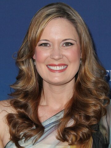 Erin Bethea Headshot