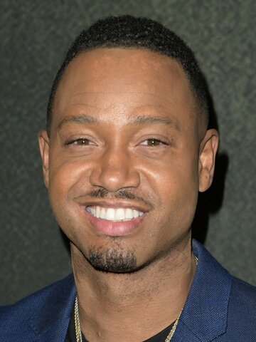 Terrence J Headshot