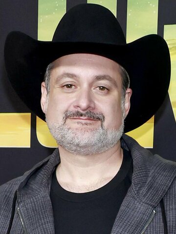 Dave Filoni Headshot