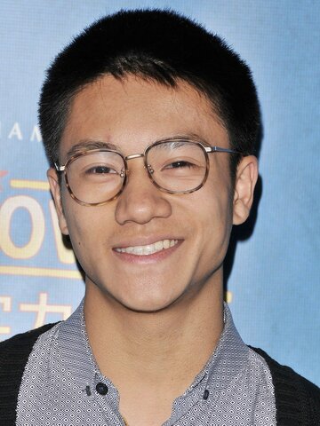 Brandon Soo Hoo Headshot