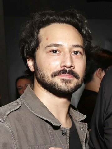 Jesse Rath Headshot