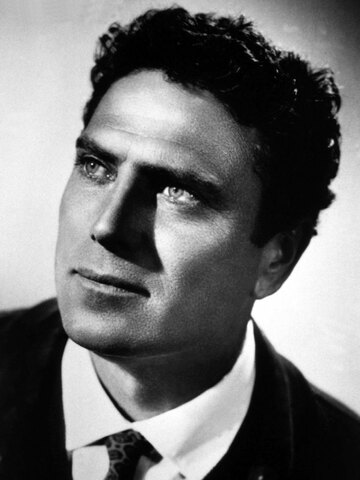 Raf Vallone Headshot