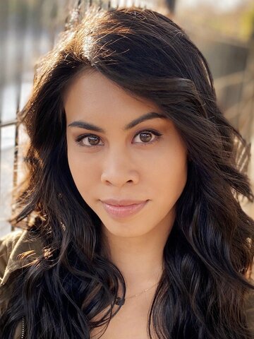 Ashley Argota Headshot