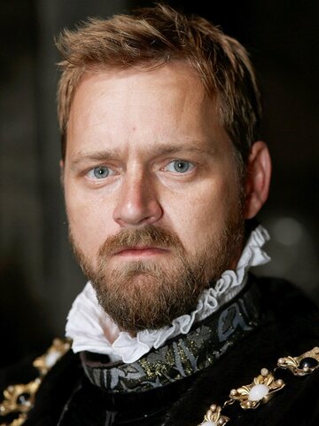 Rod Hallett Headshot