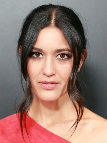 Julia Jones Headshot