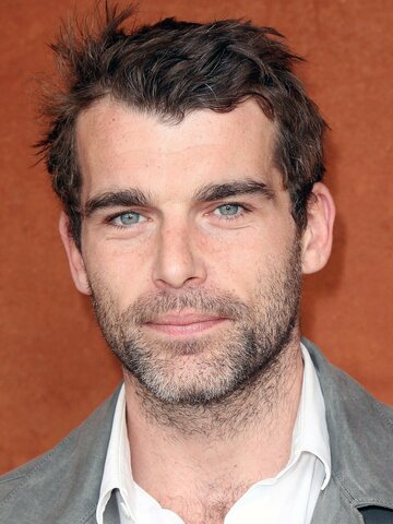 Stanley Weber Headshot