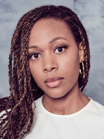 Nicole Beharie Headshot