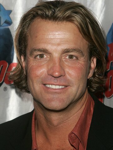 Byron Velvick Headshot