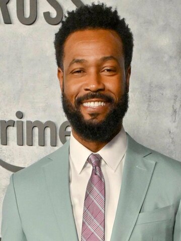 Isaiah Mustafa Headshot