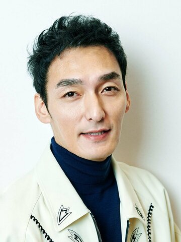 Tsuyoshi Kusanagi Headshot