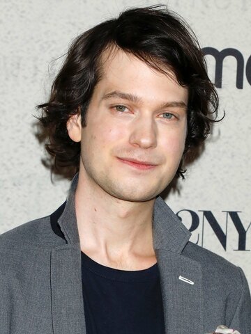 Liam James Collins Headshot
