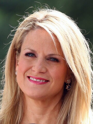 Martha MacCallum Headshot