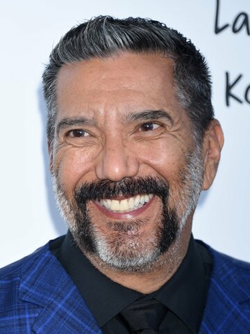 Steven Michael Quezada Headshot