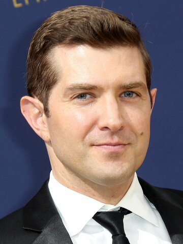 Joel Johnstone Headshot
