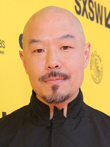 Hoon Lee Headshot
