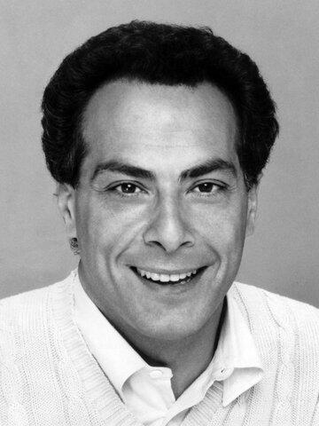 Richard Romanus Headshot