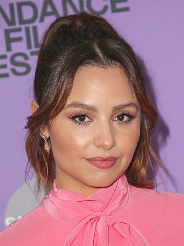 Aimee Carrero Headshot