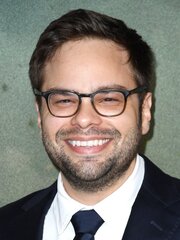 Charlie Saxton