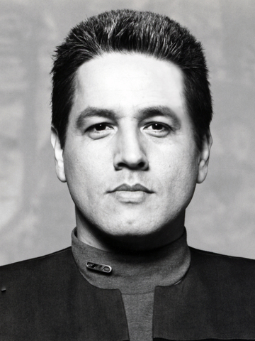 Robert Beltran Headshot